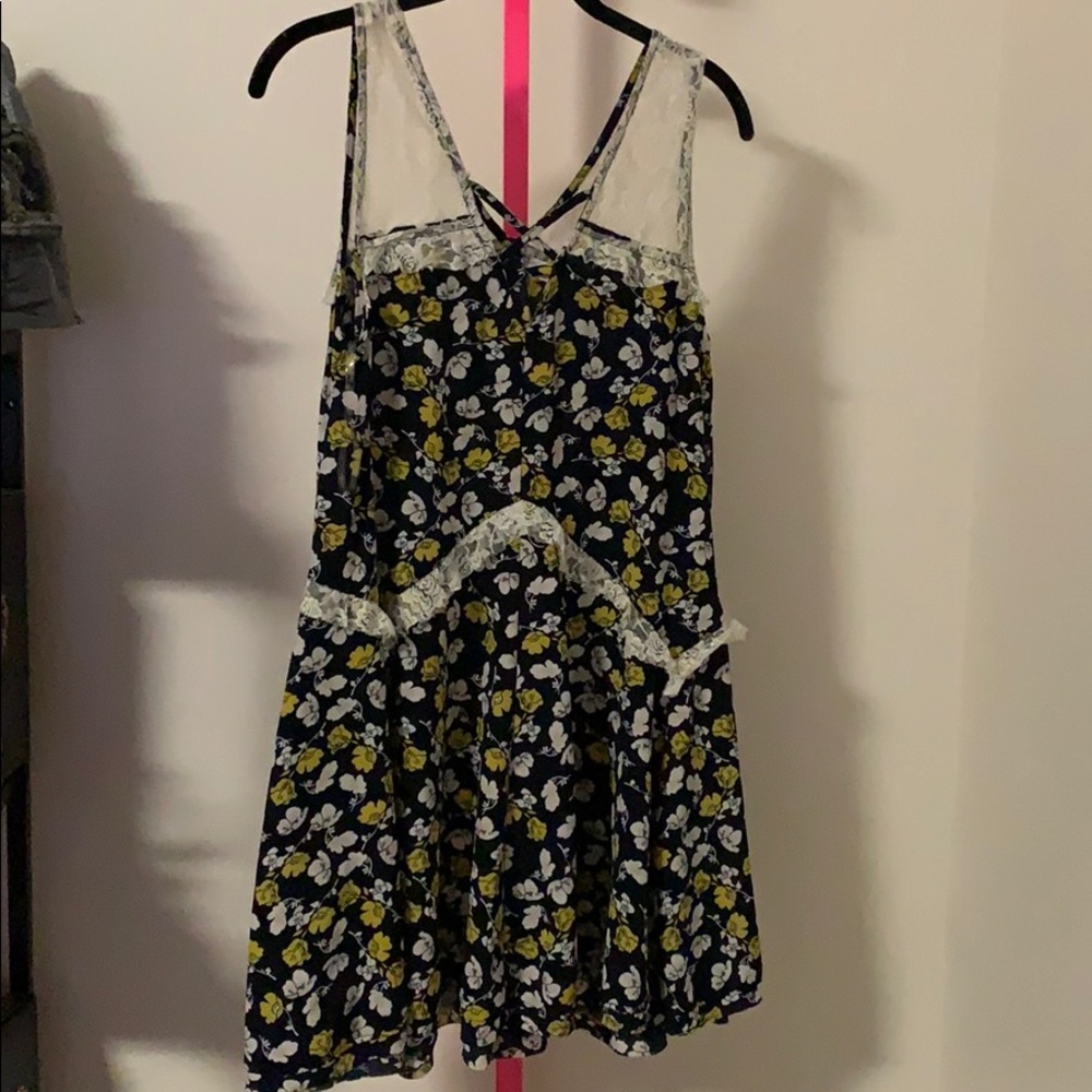 Lace floral tunic